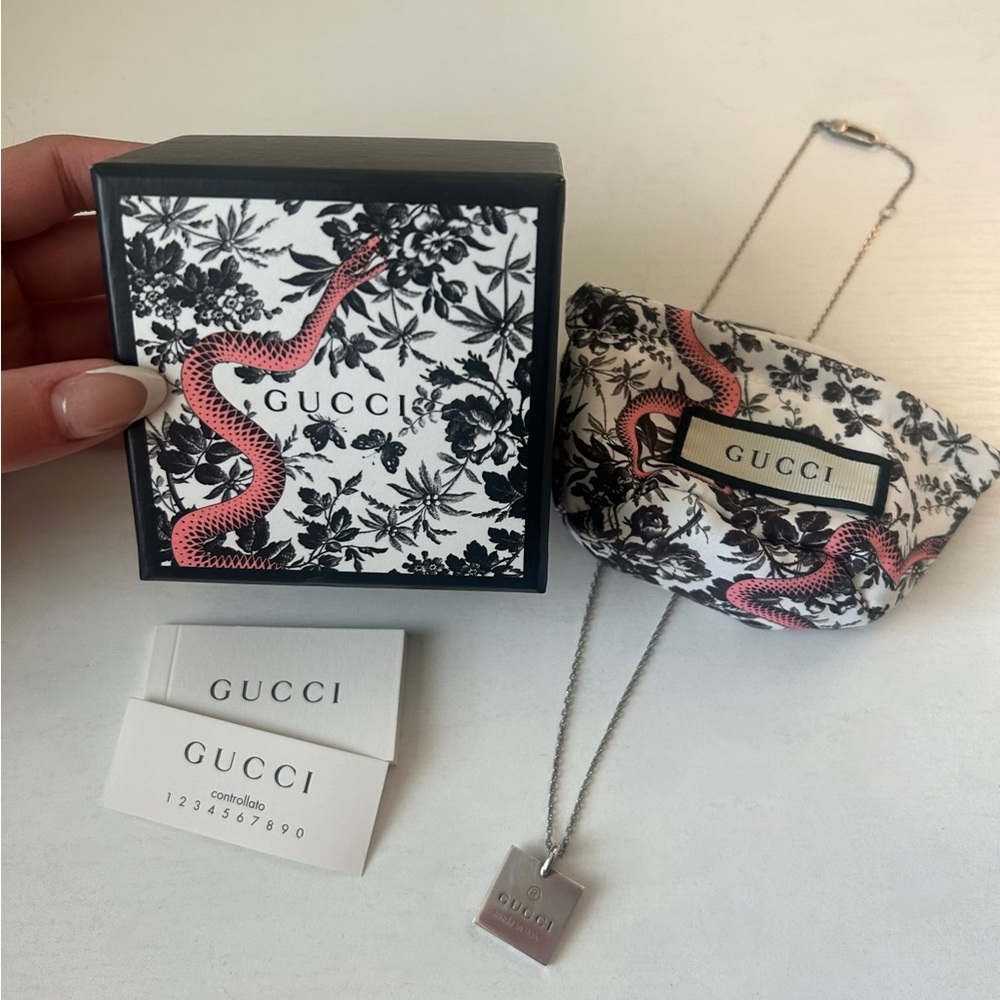 authentic gucci logo sterling sliver necklace